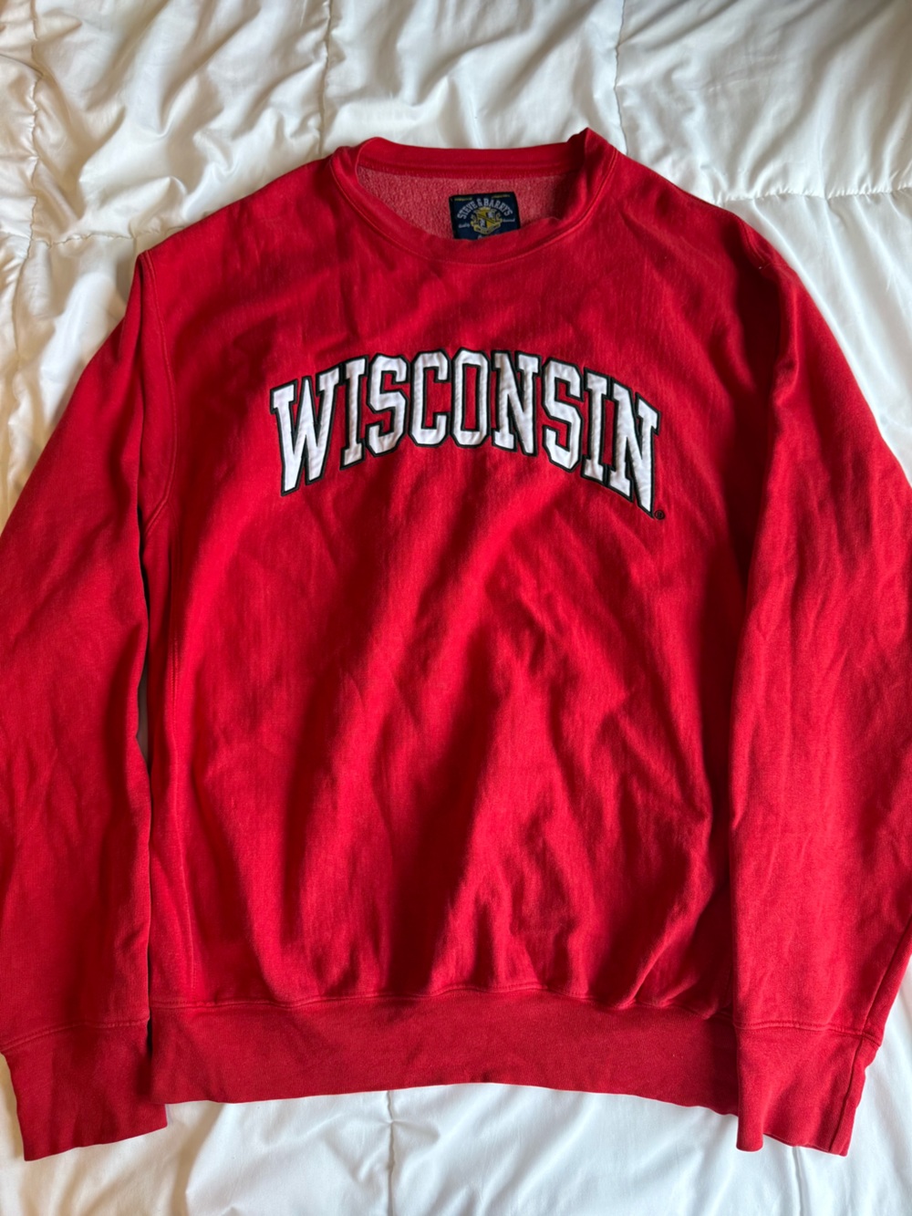 Wisconsin Red Graphic Men's Crewneck